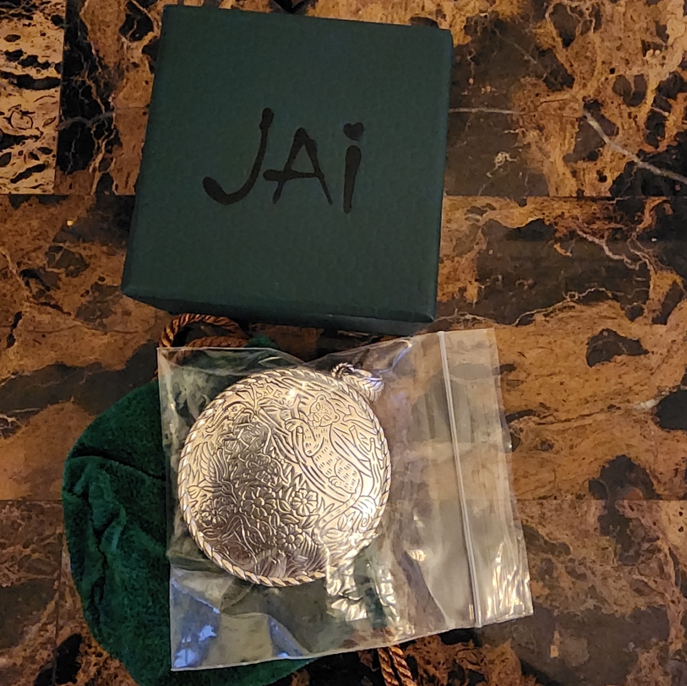 JAI Sterling Silver Round Heritage Enhancer Pendant 33.8g